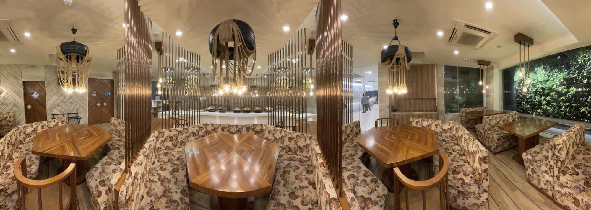 De Glance Hotel Surat Zewnętrze zdjęcie